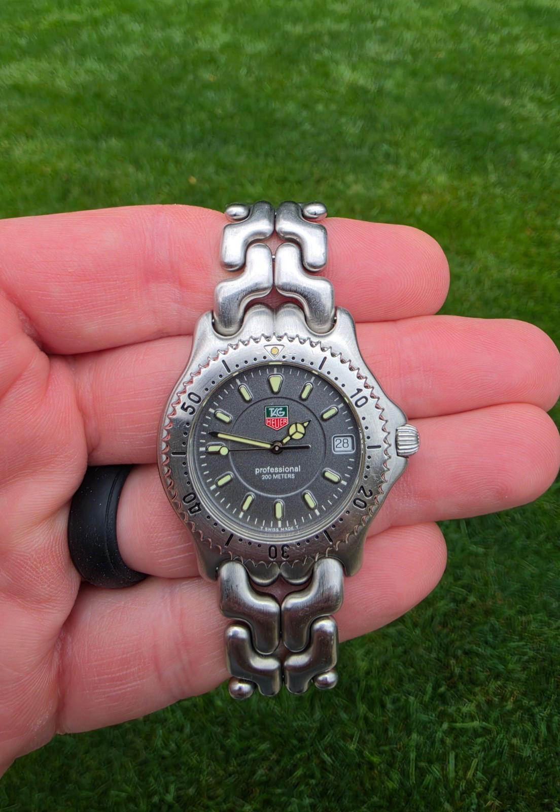 TAG Heuer WG1113.BA0473 Mens SEL Series Professional Watch Gray Silver S99.206