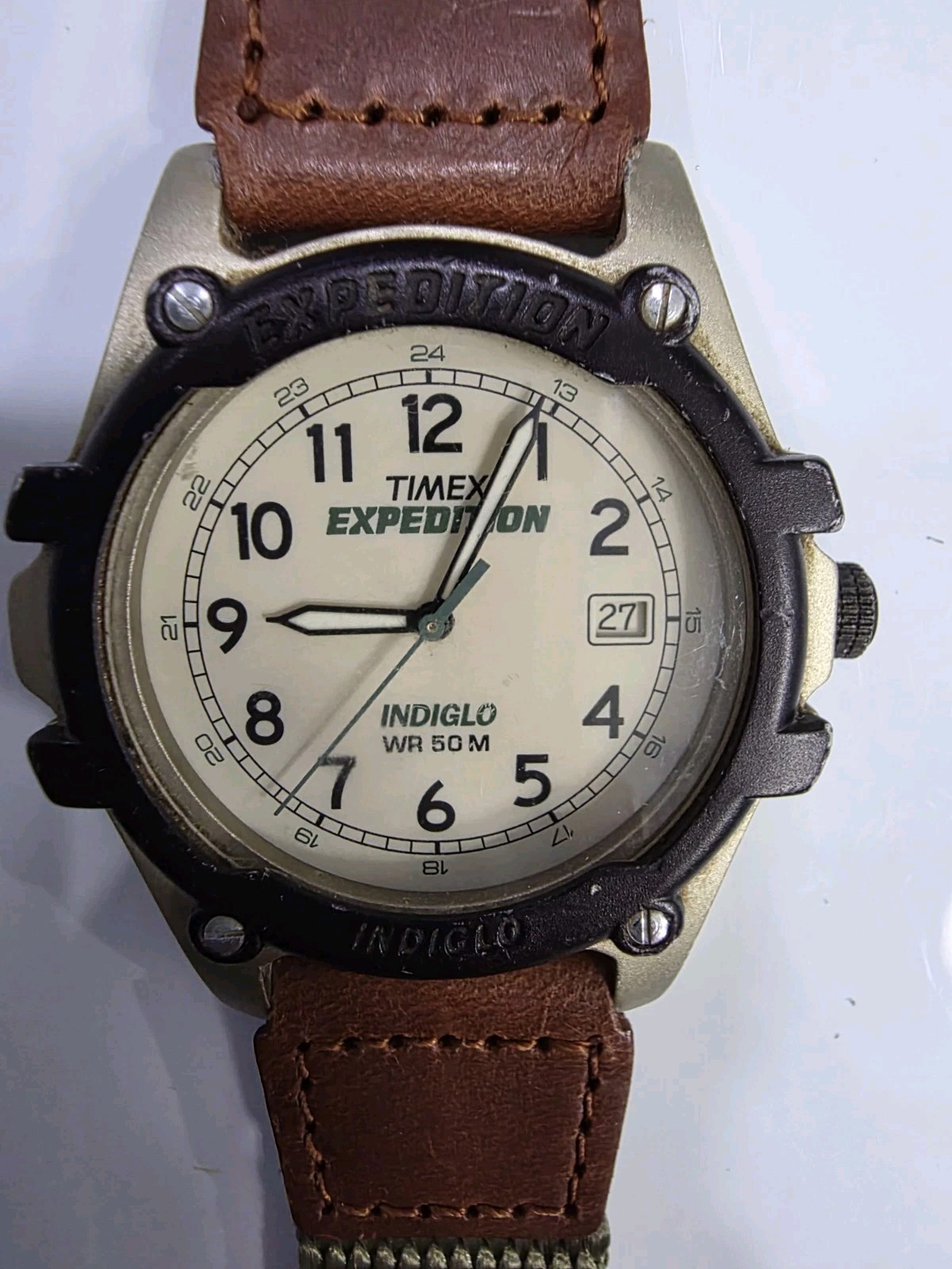VINTAGE TIMEX 38MM MEN’S QZ, ARABIC NUMERALS, CANVAS LEATHER BAND.