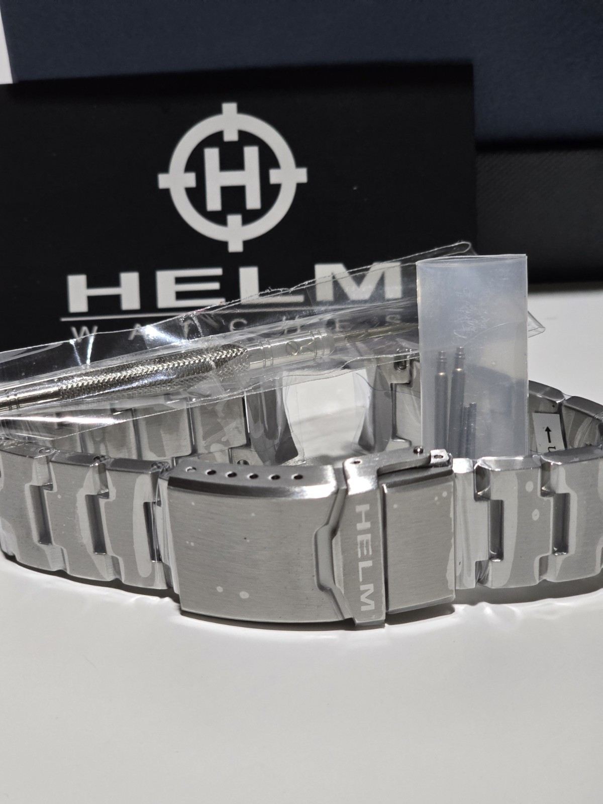 HELM Komodo Men’s 40mm NH35 Automatic Wristwatch w/Full Set Steel Bracelet
