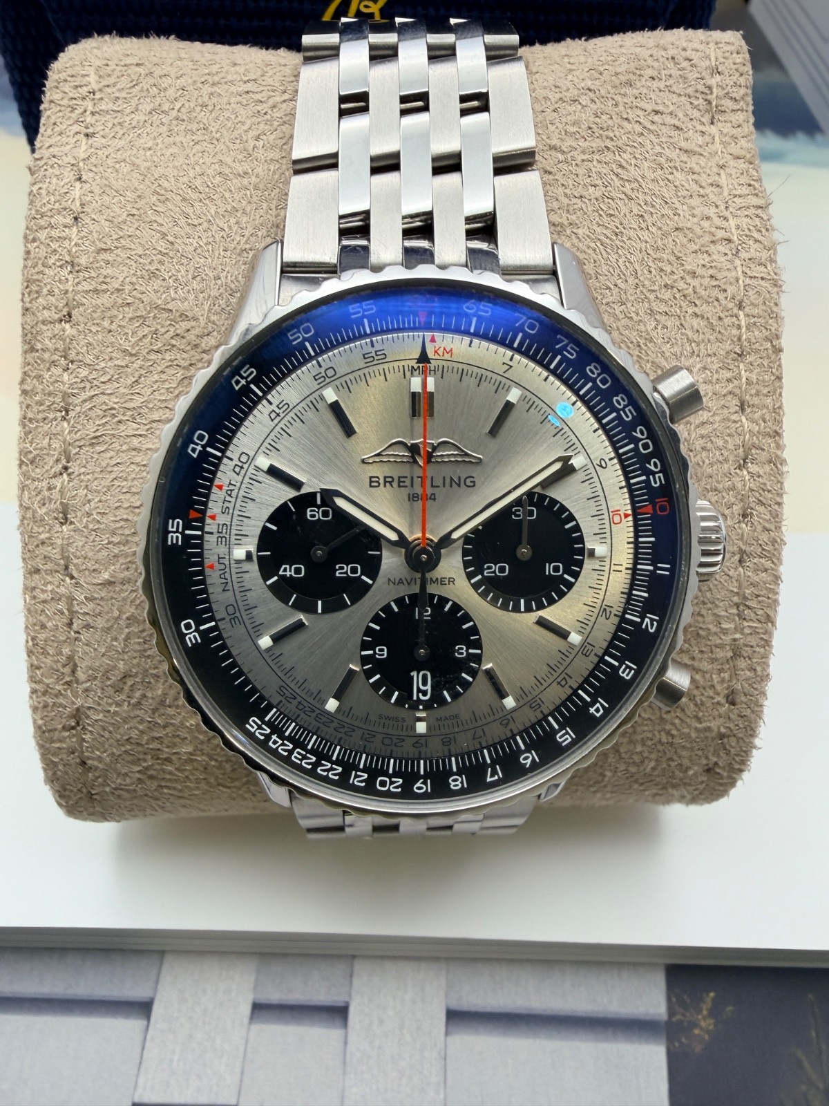 Breitling Navitimer AB0138 43mm warranty