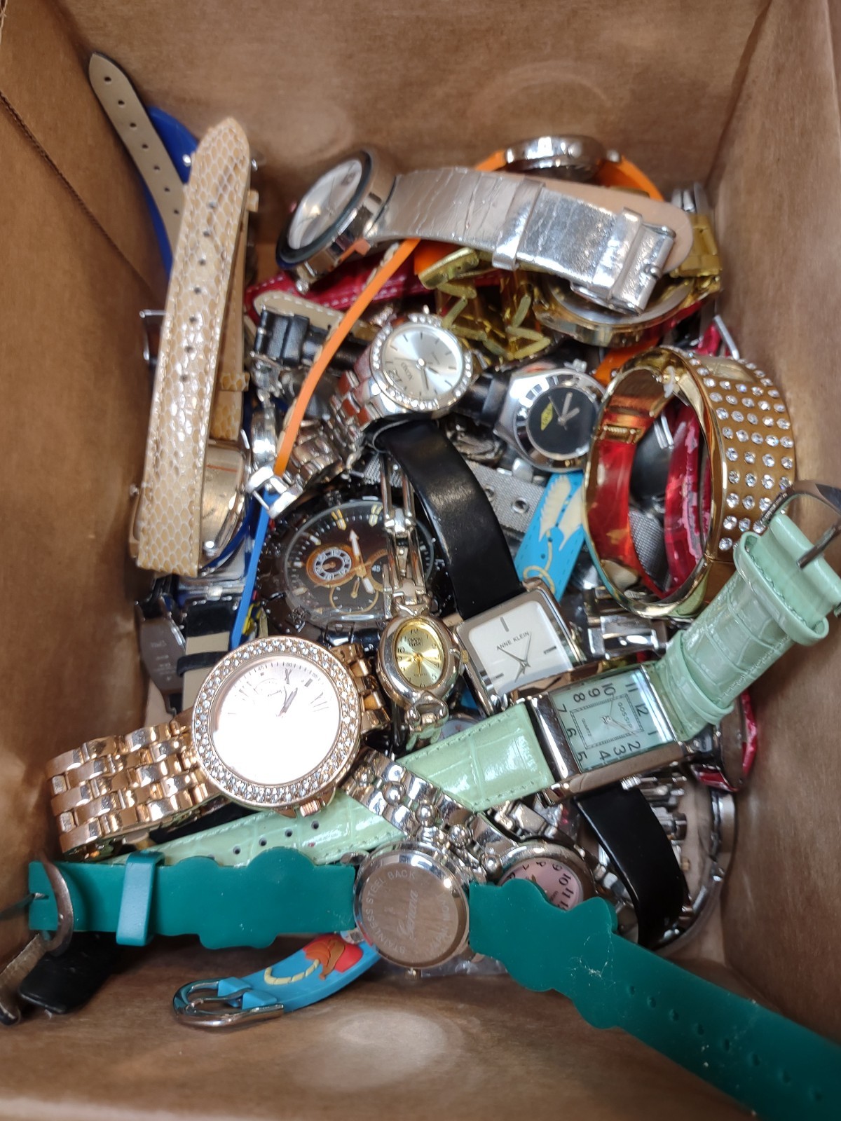 3Lb Watch Lot Assorted Variety Lot Many Are Currently Working DWL3