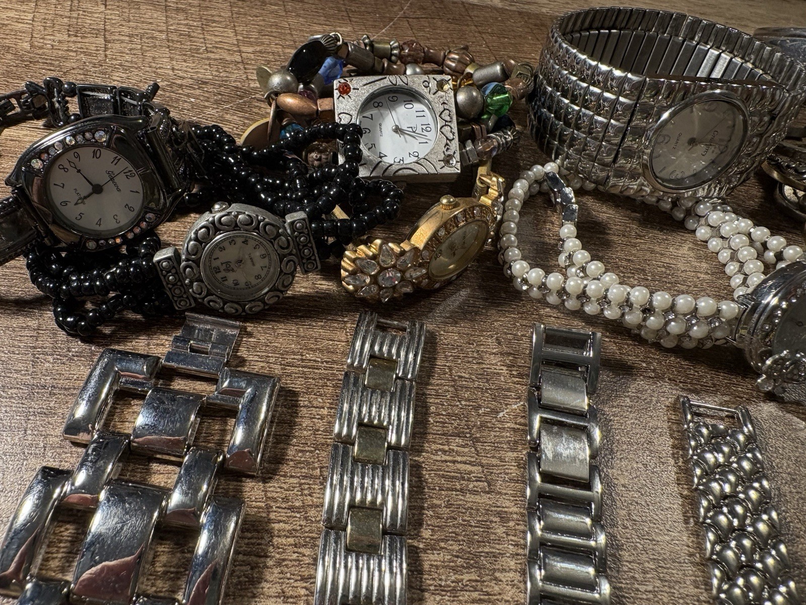 Women Watch Lot Of (42) Untested,Silver/Gold Tone,Gemmed,Ladies Quartz Watches