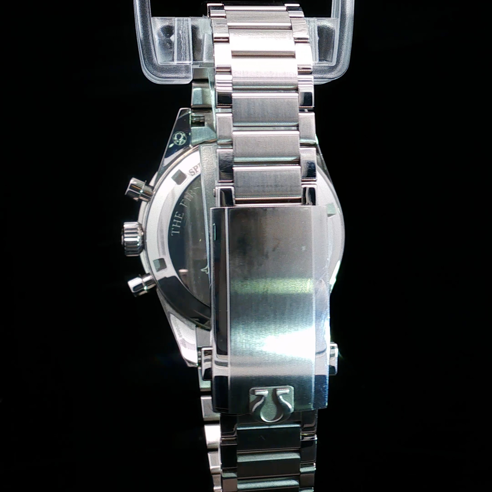 First Omega in Space (FOiS) with the Calibre 3861 – Preowned – 310.30.40.50.06.0