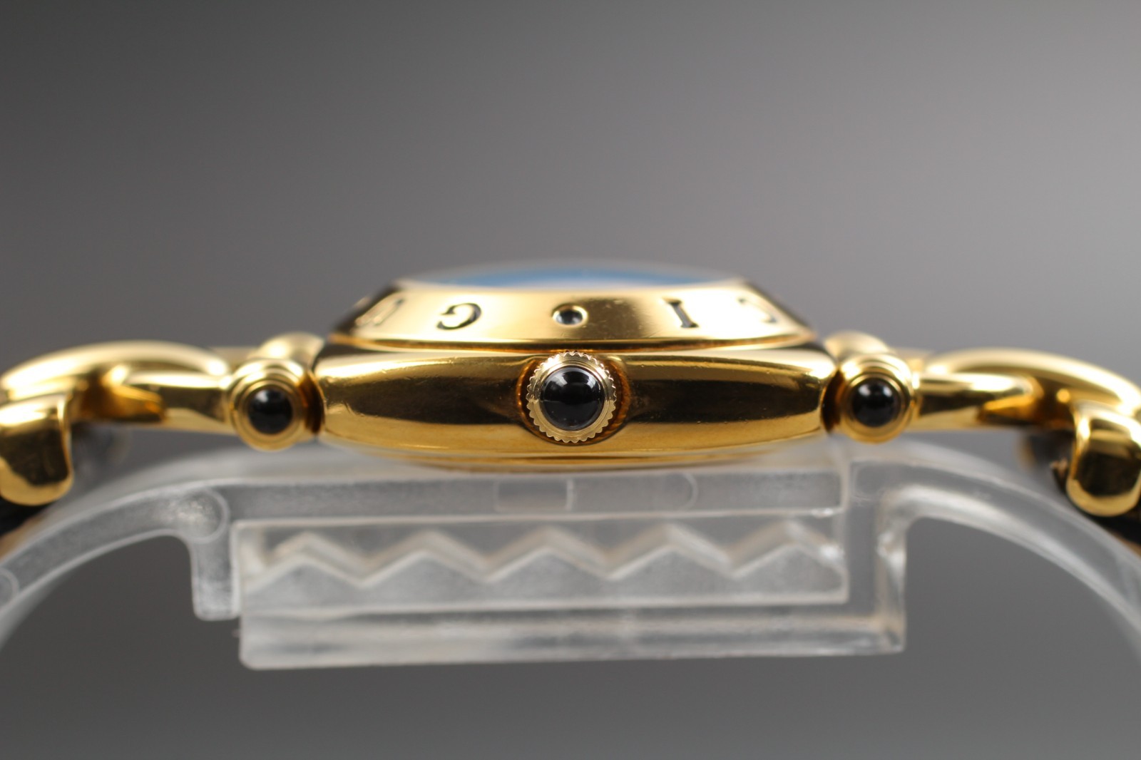 【Near MINT /Box】 Gucci Horsebit 6300L Gold Black Leather Ladies Watch from JAPAN
