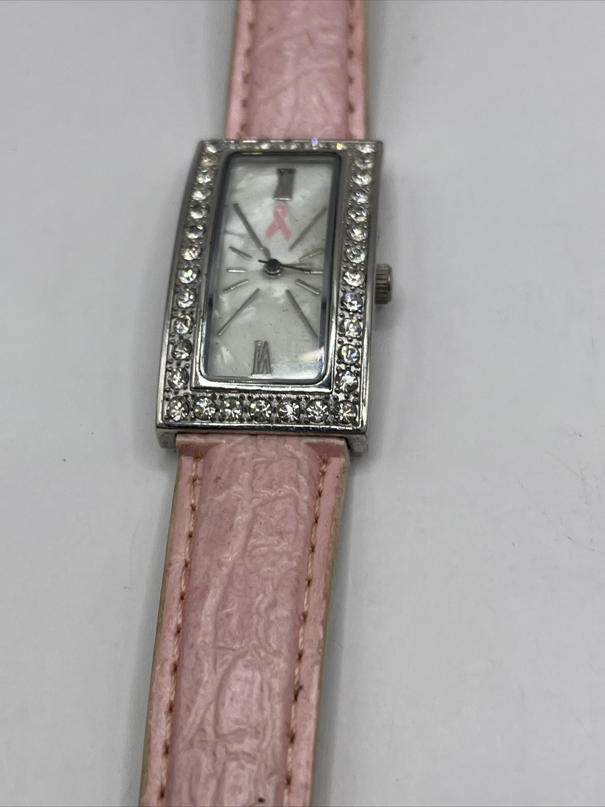 Breast Cancer Awareness Silver Tone Pink Band MOP Dial Women’s Watch New Battery