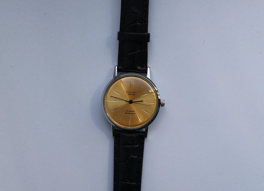 Poljot de Luxe Ultra Slim Wrist Watch Soviet Men’s Vintage Mechanical Watch USSR