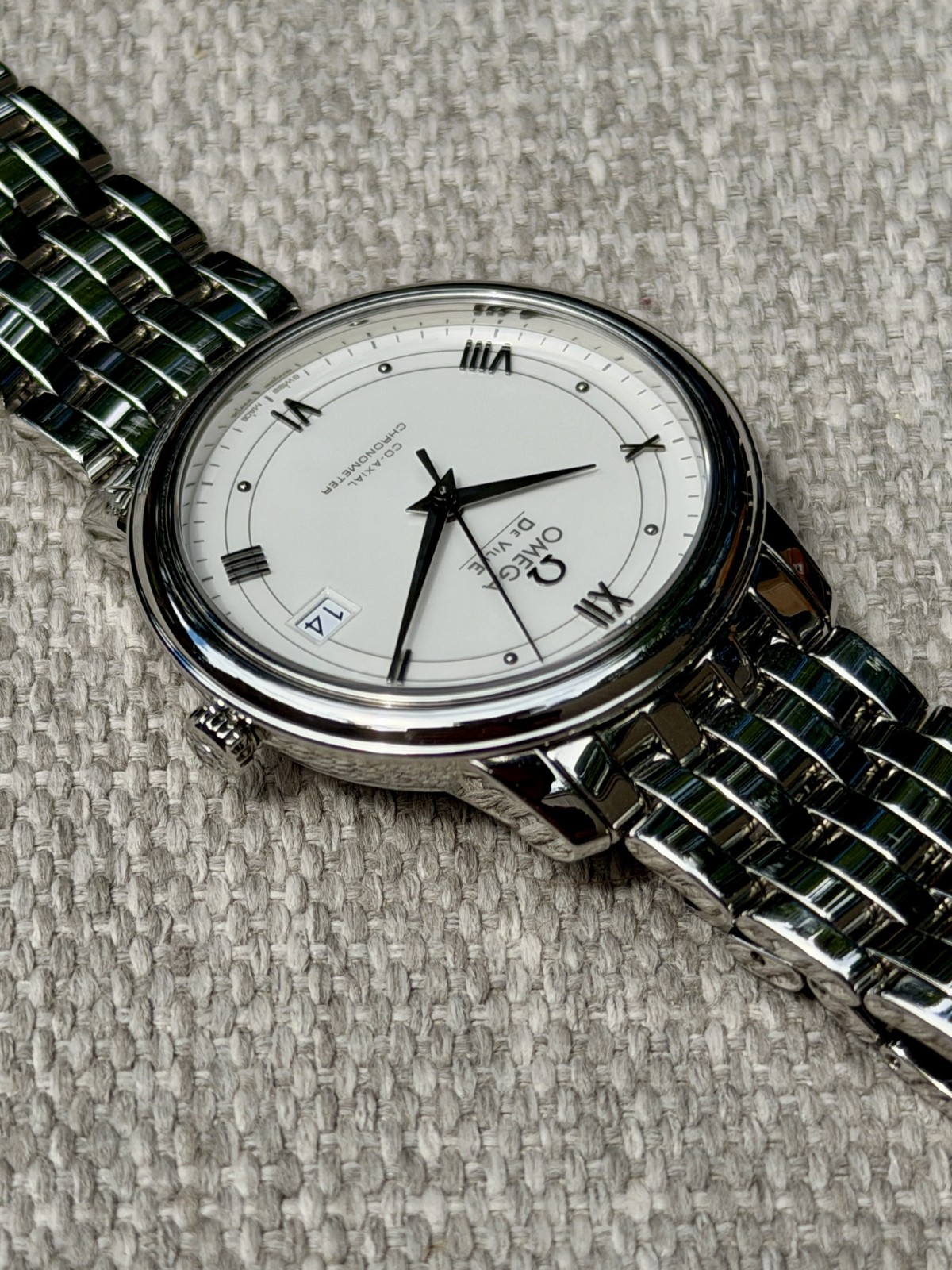 Omega DeVille Coaxial Chronometer 424.10.37.20.04.001 – 37mm Cal. 2500 Auto
