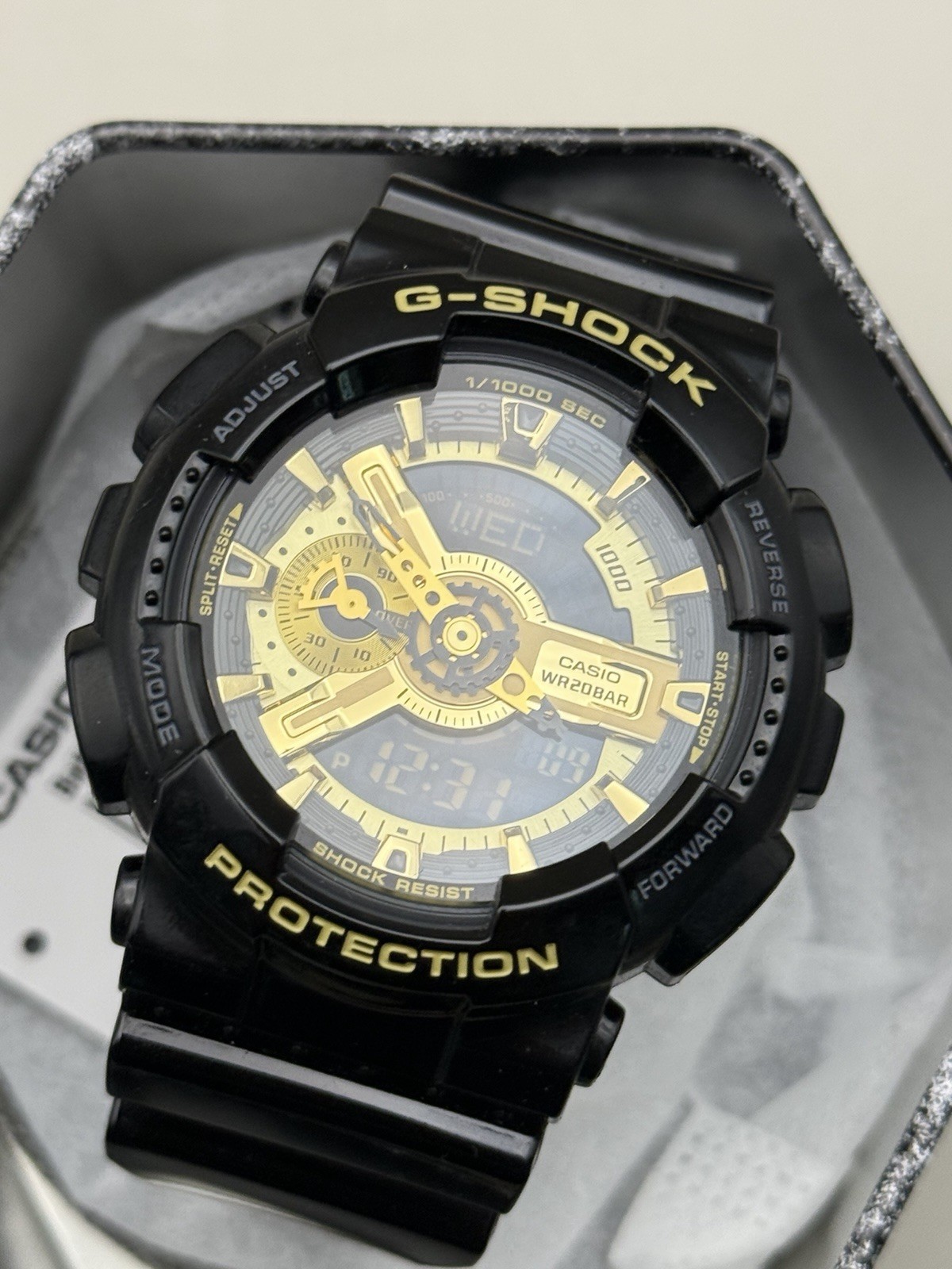 Casio GA-110GB 5146 Men’s G-Shock Analog & Digital Gloss Black Gold Dial Watch
