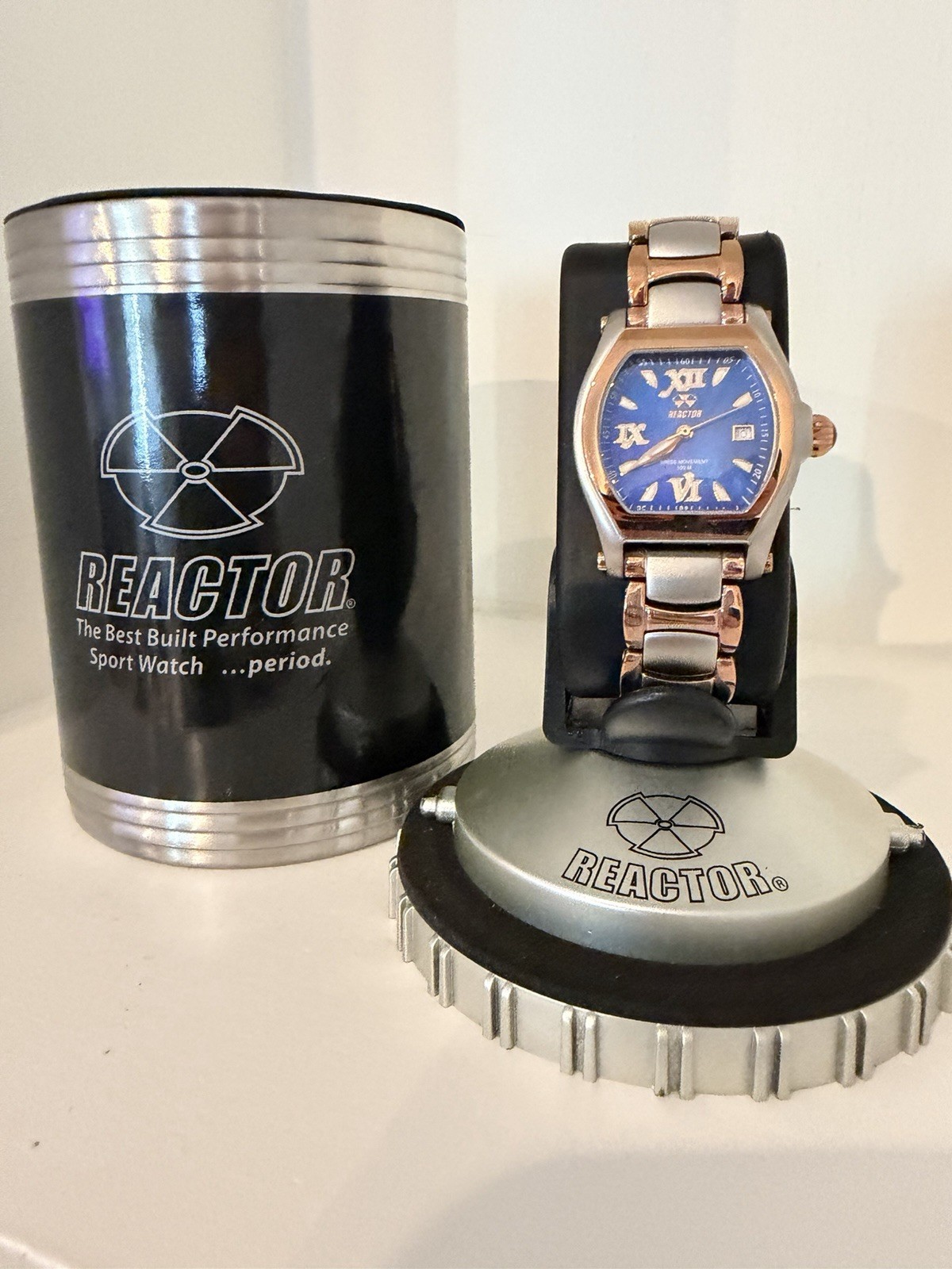 Reactor Manhattan Women’s Quartz Blue Dial Roman Two-Tone. 100m.NEEDS BATTERY
