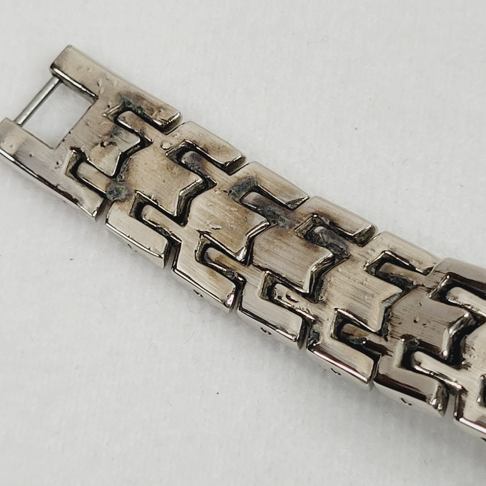 Anne Klein Bracelet Watch Silver Tone White Face Quartz Working Folding Clasp 7″