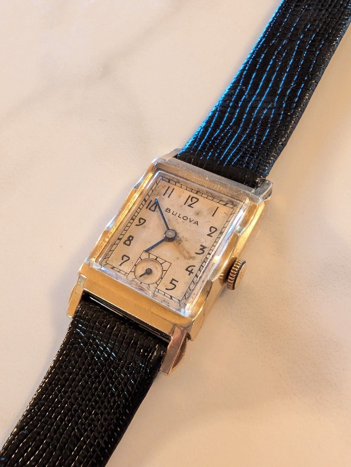Bulova His Excellency Tank Manual 21j USA made Kreisler Lizard band Running 1948
