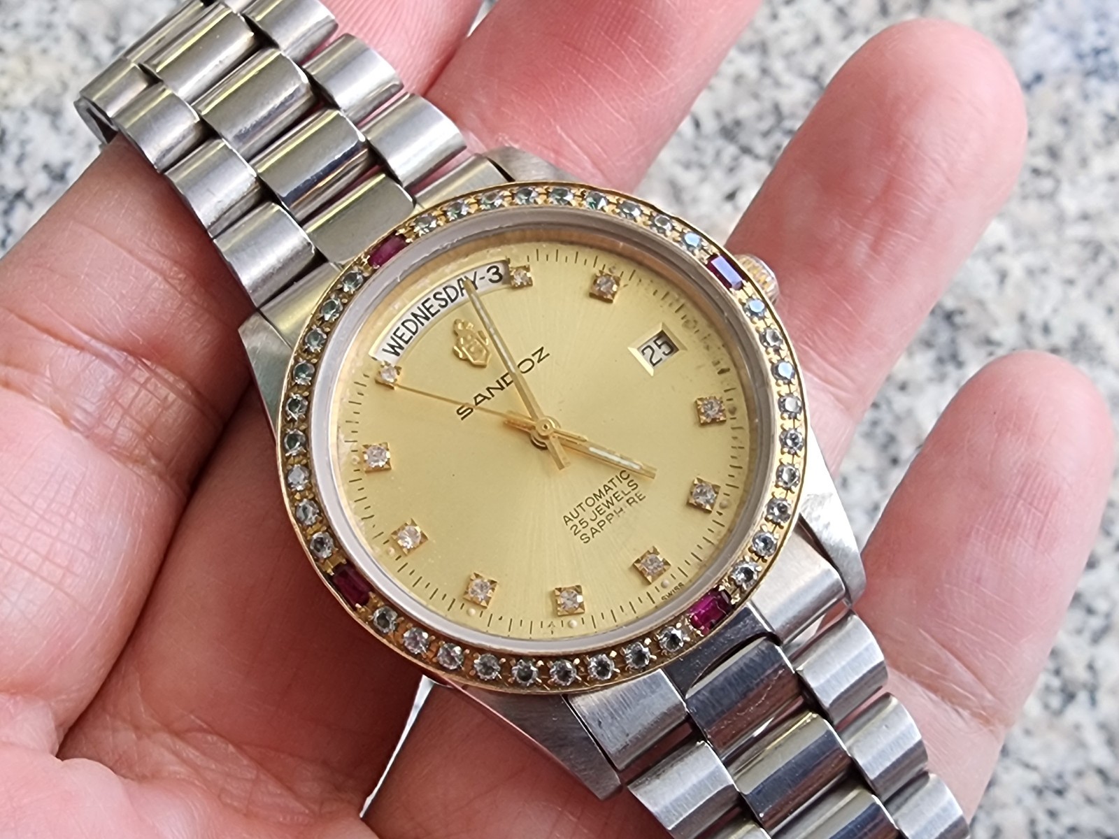Rare Vintage Sandoz Automatic ETA Movement Gents Gold Dial Day Date Style 2834-2