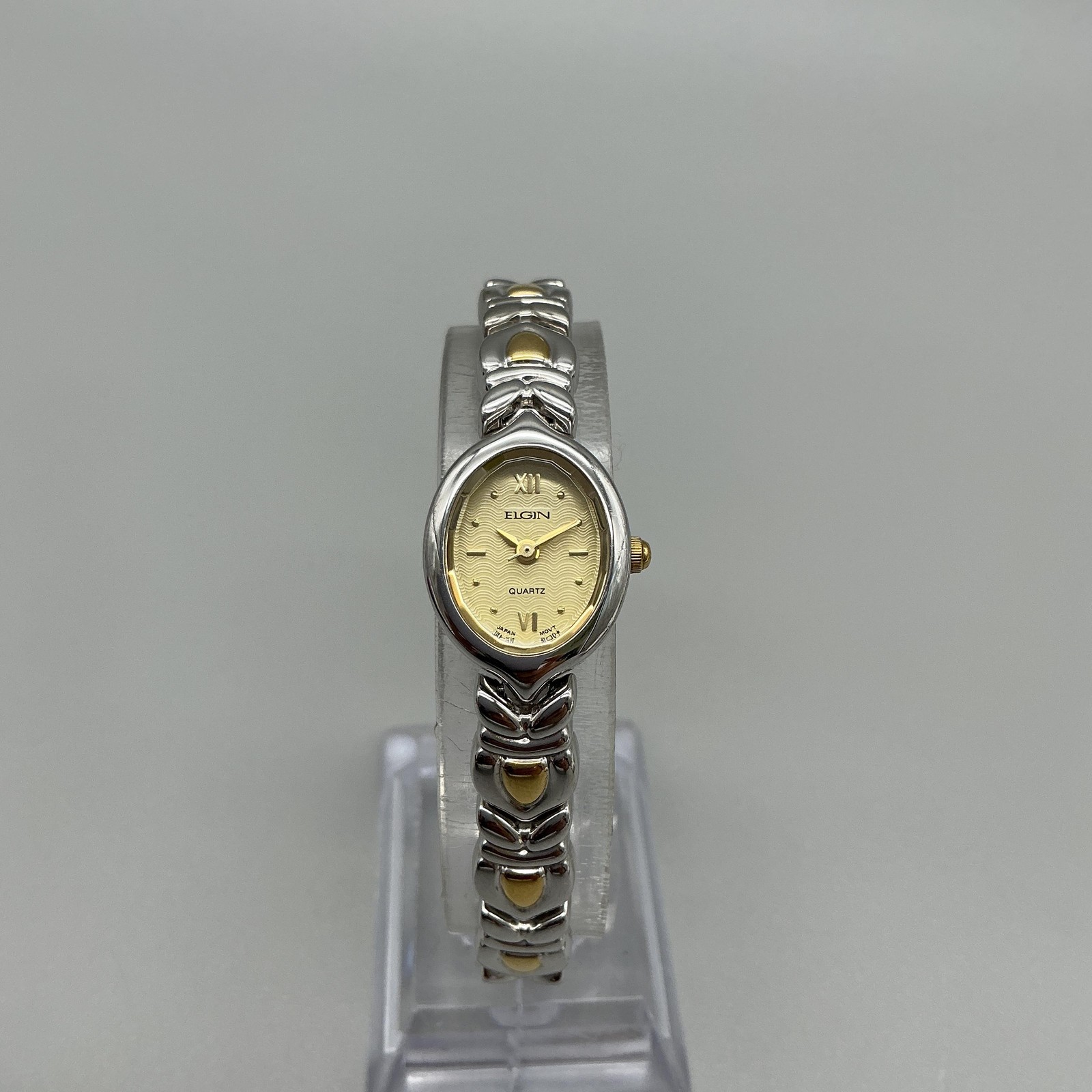 Elgin ELA259 Womens Watch 16mm Champagne Dial Silver Tone New Battery 7″