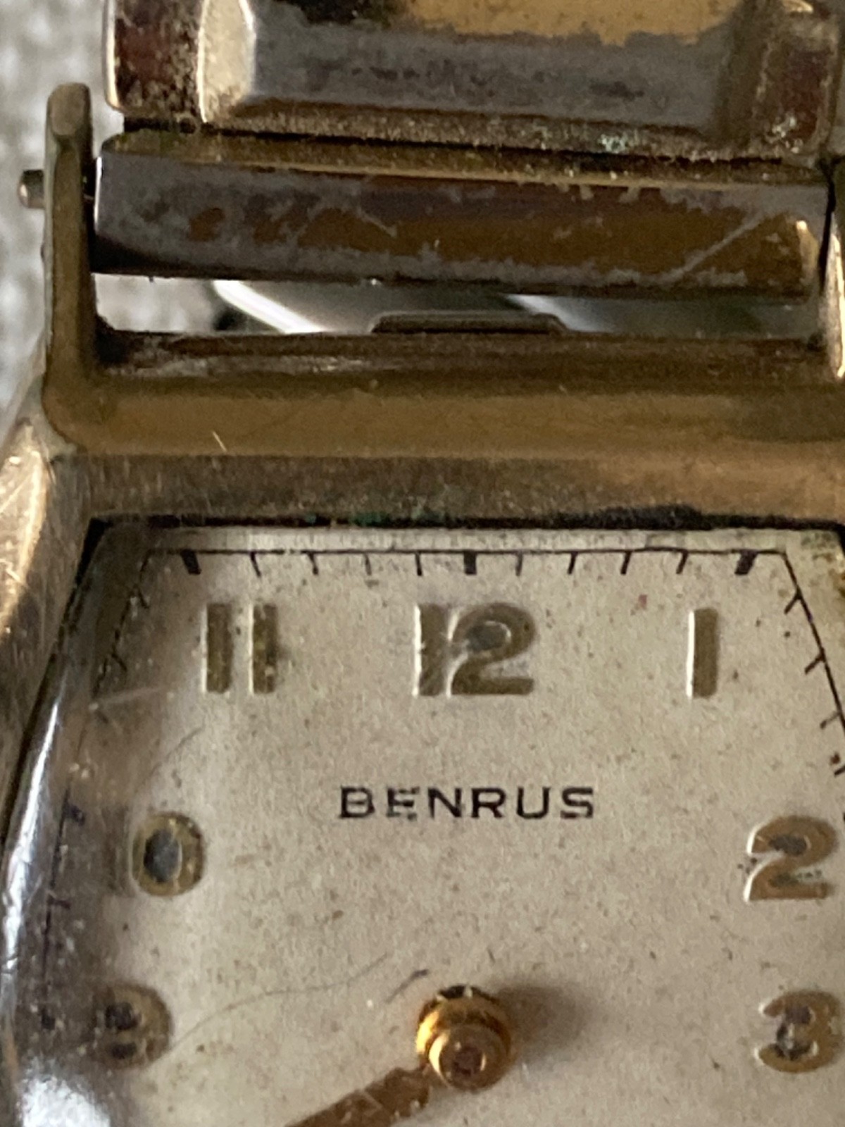 Vintage Men’s BENRUS Tank Wristwatch Running SWISS