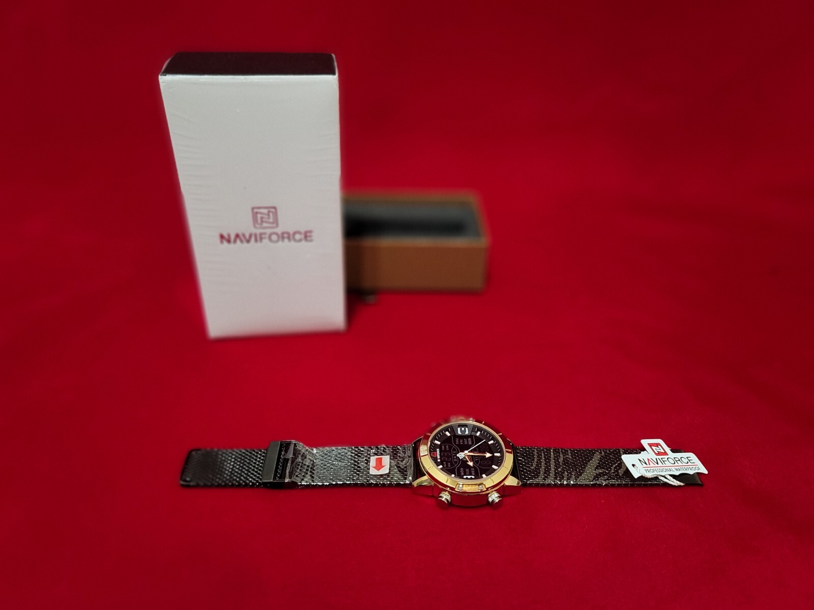 NAVIFORCE Digital/ Watch Men’s Watches Stainless Steel NF-9153M