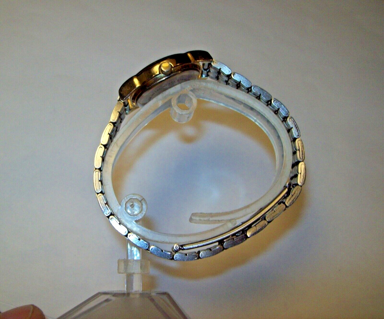 Simple Easy Reader Ladies Watch Quartz w/Nice Mesh Stainless Steel Hidden Clasp