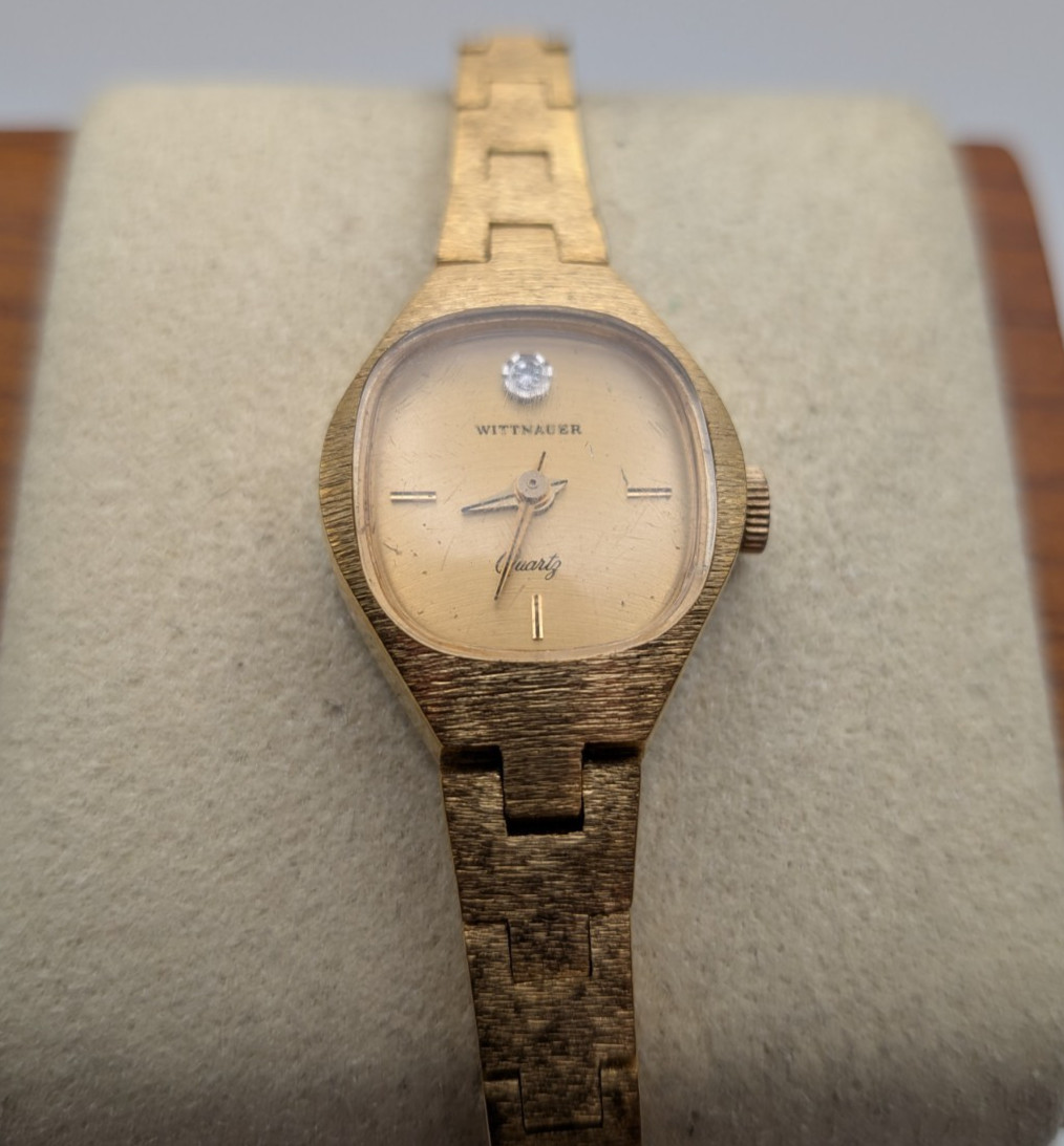 Vintage Wittnauer Ladies Watch. Quartz Movement. Diamond at 12. Fully Working