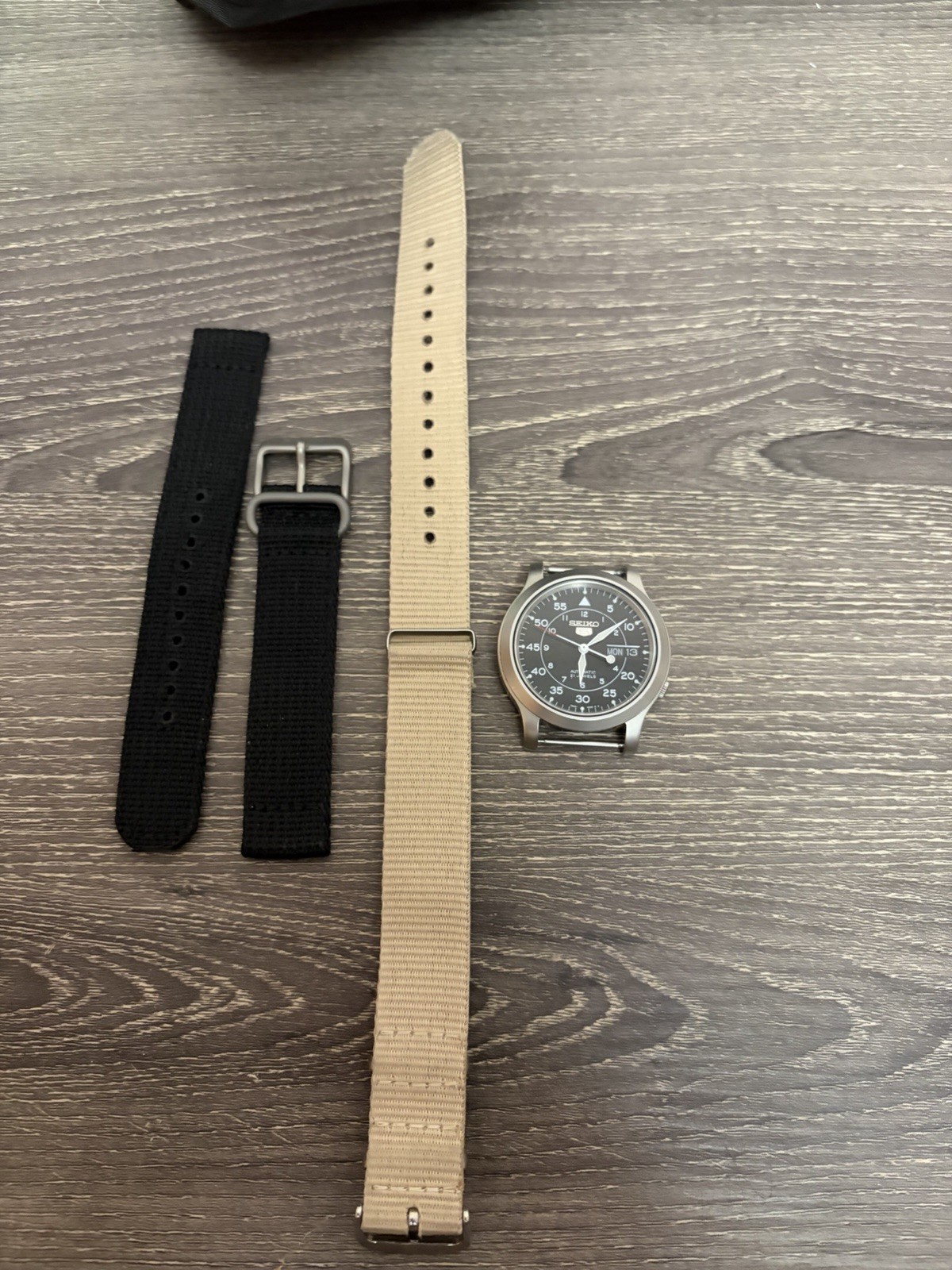 Seiko 5 7S26 Day-date Watch Black Dial Field Watch With Original Strap