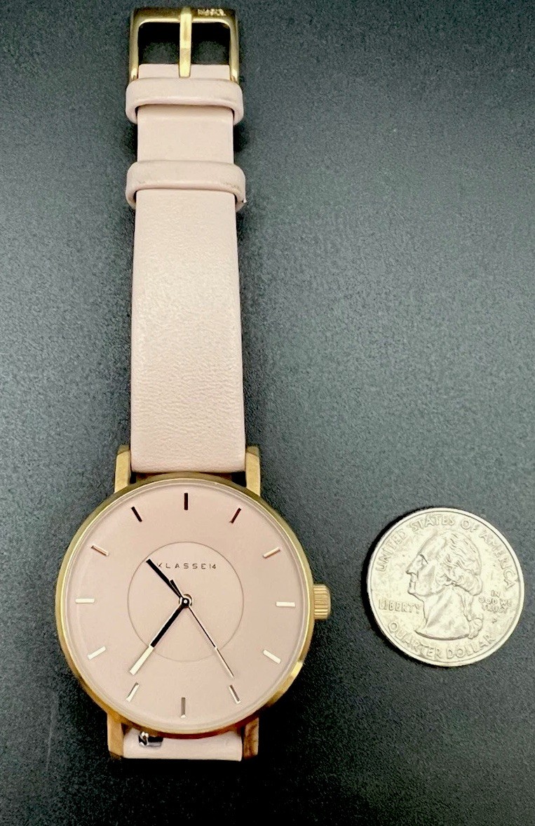 Unique Klasse 14 Volare, 6.9”Leather Band, WR 50M, 36mm Case, Works Great