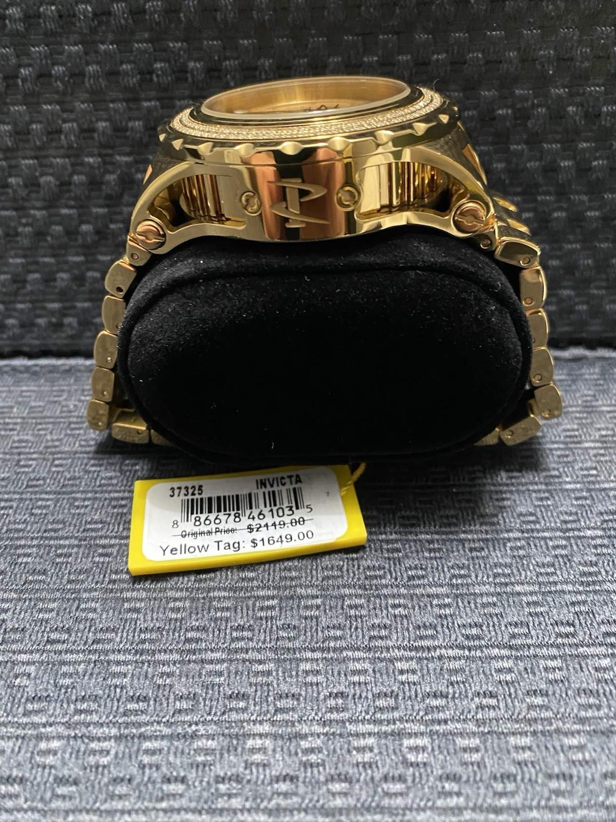 Invicta Reserve Subaqua Specialty.71 CTW Diamond Bezel Gold Watch, Model #37325
