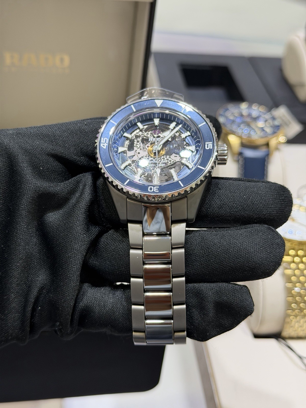 New Rado Captain Cook 43MM High-Tech Ceramic Blue Dial Men’s Watch R32128202