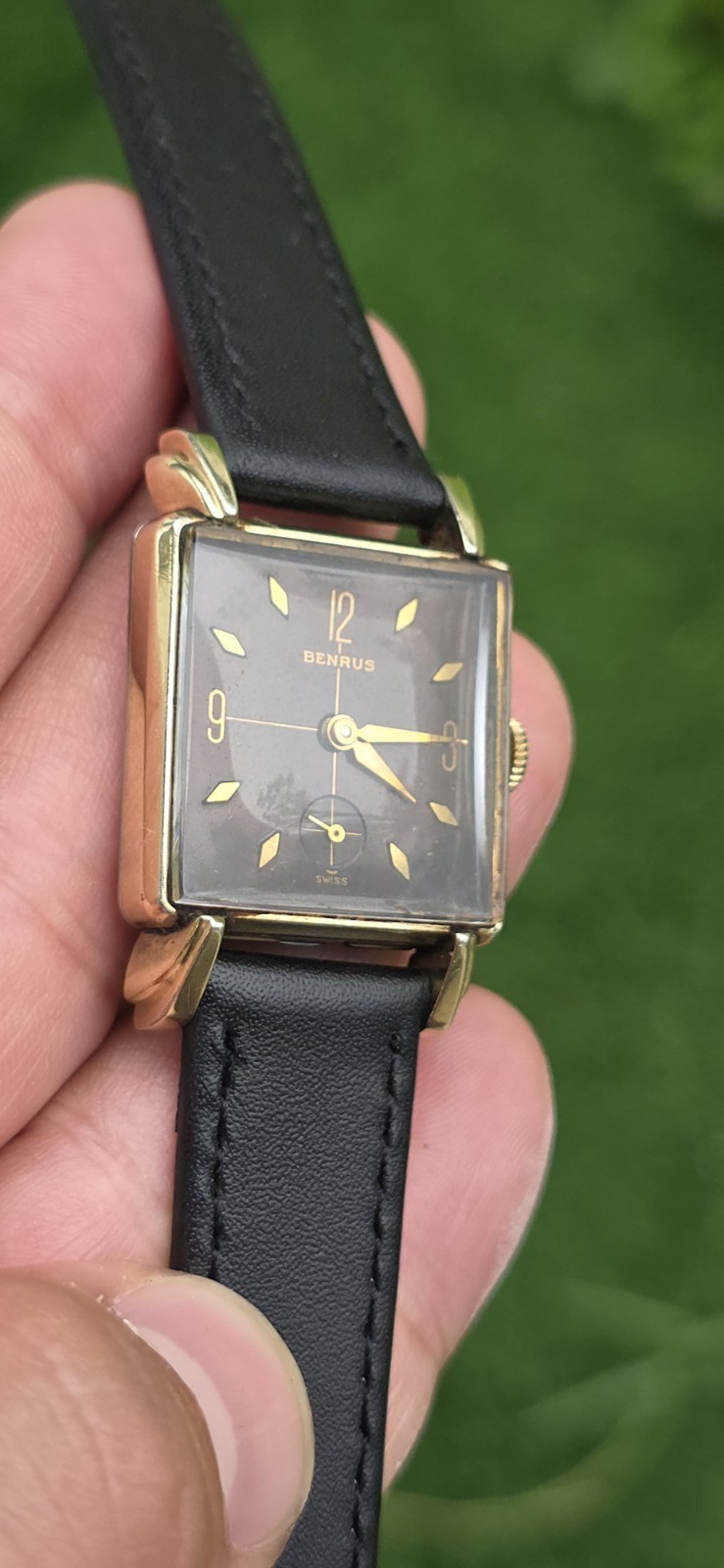 Vintage Benrus Crosshair Brown Dial Cal DM21 Men’s 26mm Wind Up Tank Watch