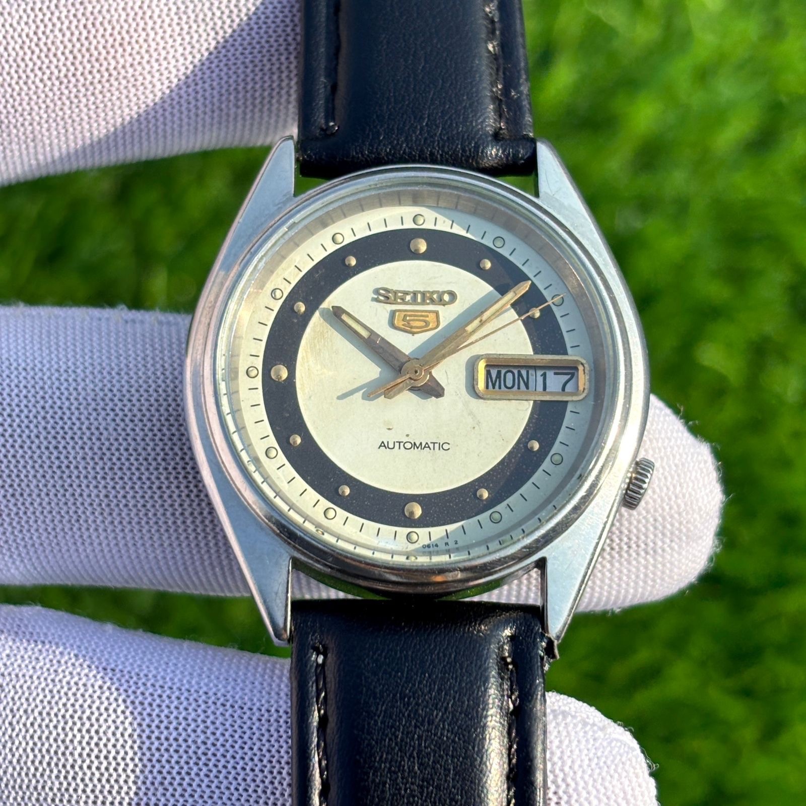 Vintage Seiko 5 Dress Formal Automatic Japan Made Men’s Watch 7009-6001