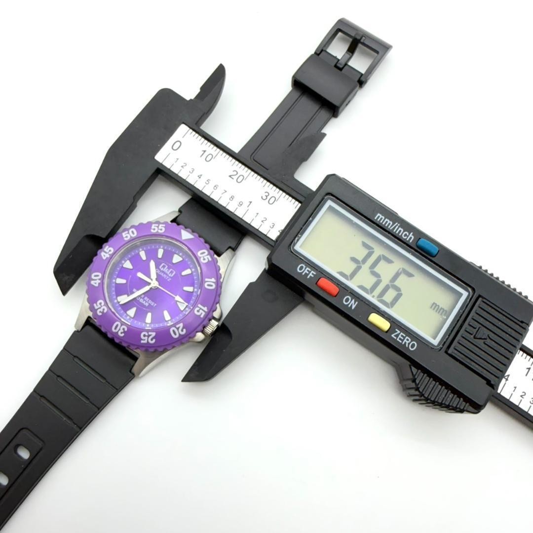 Excellent condition Citizen Q&Q wristwatch with rotating bezel, new battery,