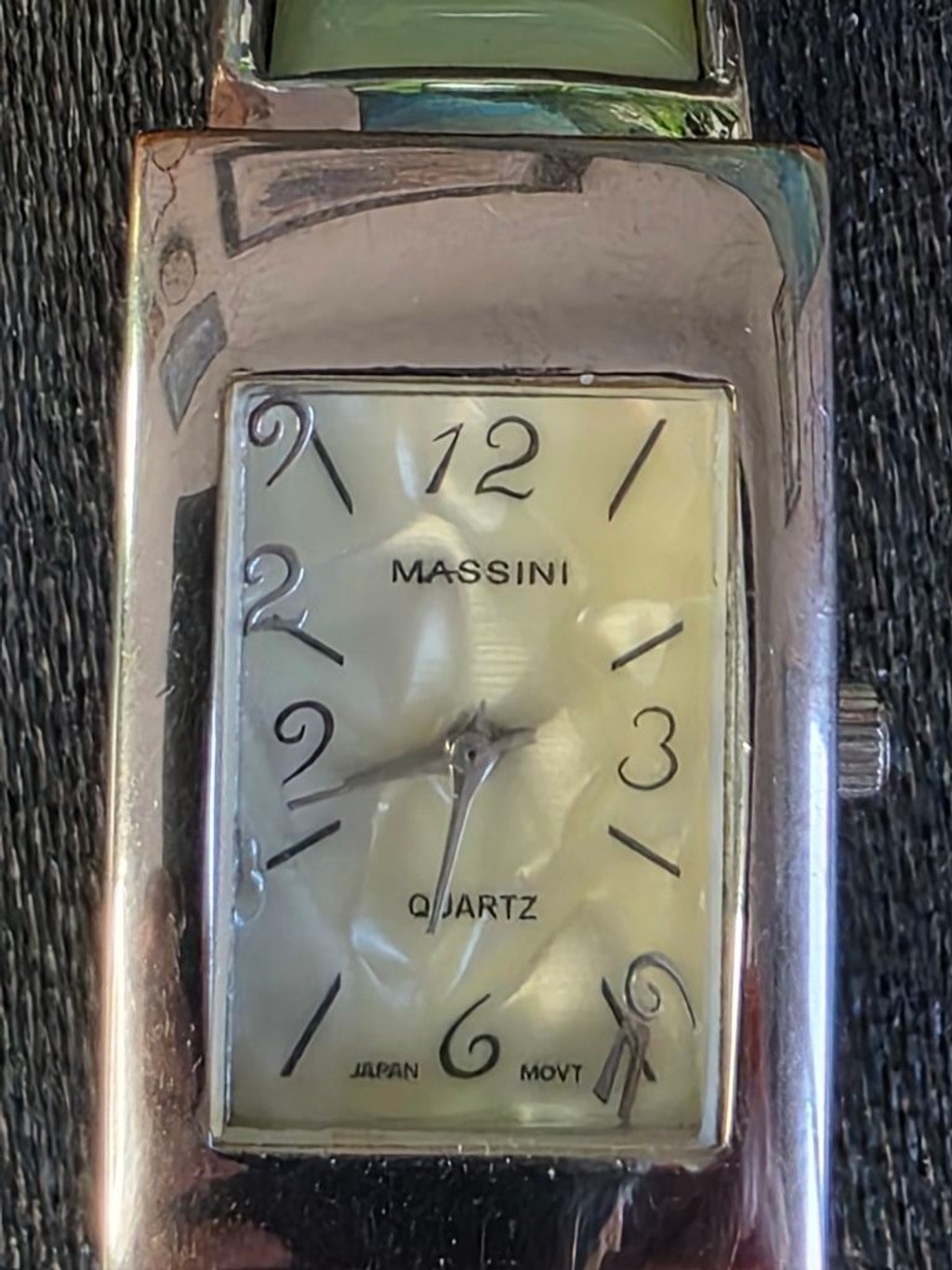 Women’s Massini Silver Tone Green Quartz Bangle Watch One Size New battery