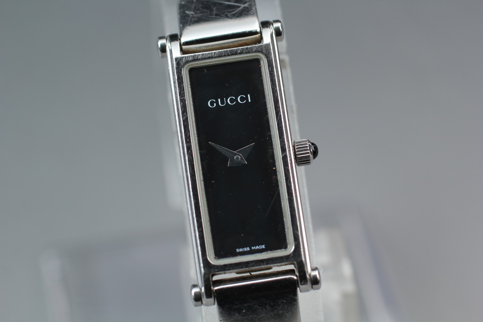 [Near MINT] Gucci 1500L 12mm Silver Dial Quartz Bangle Women’s Watch From JAPAN