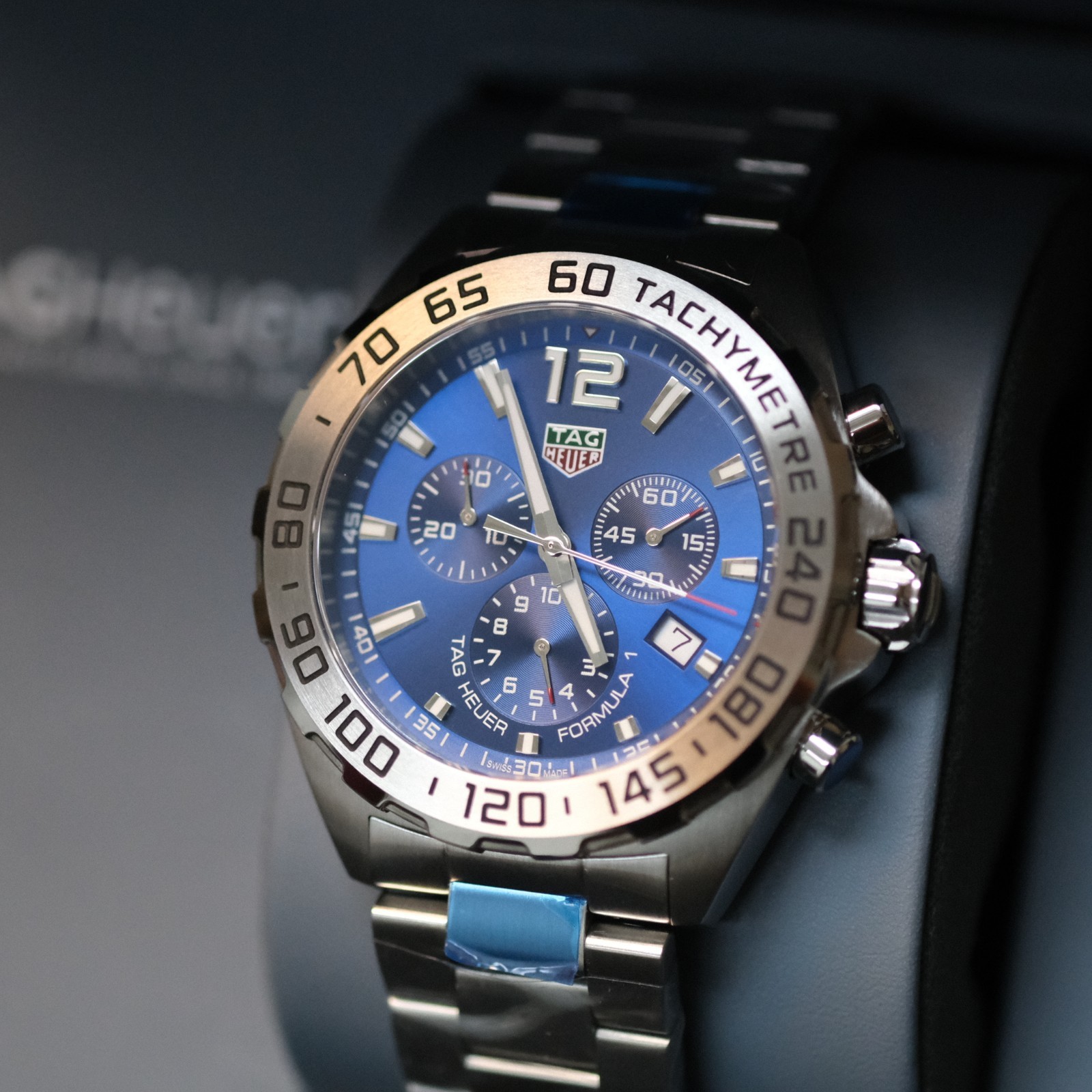 Original Unworn FULL SET TAG Heuer Formula 1 Quartz 43mm watch CAZ101K.BA0842