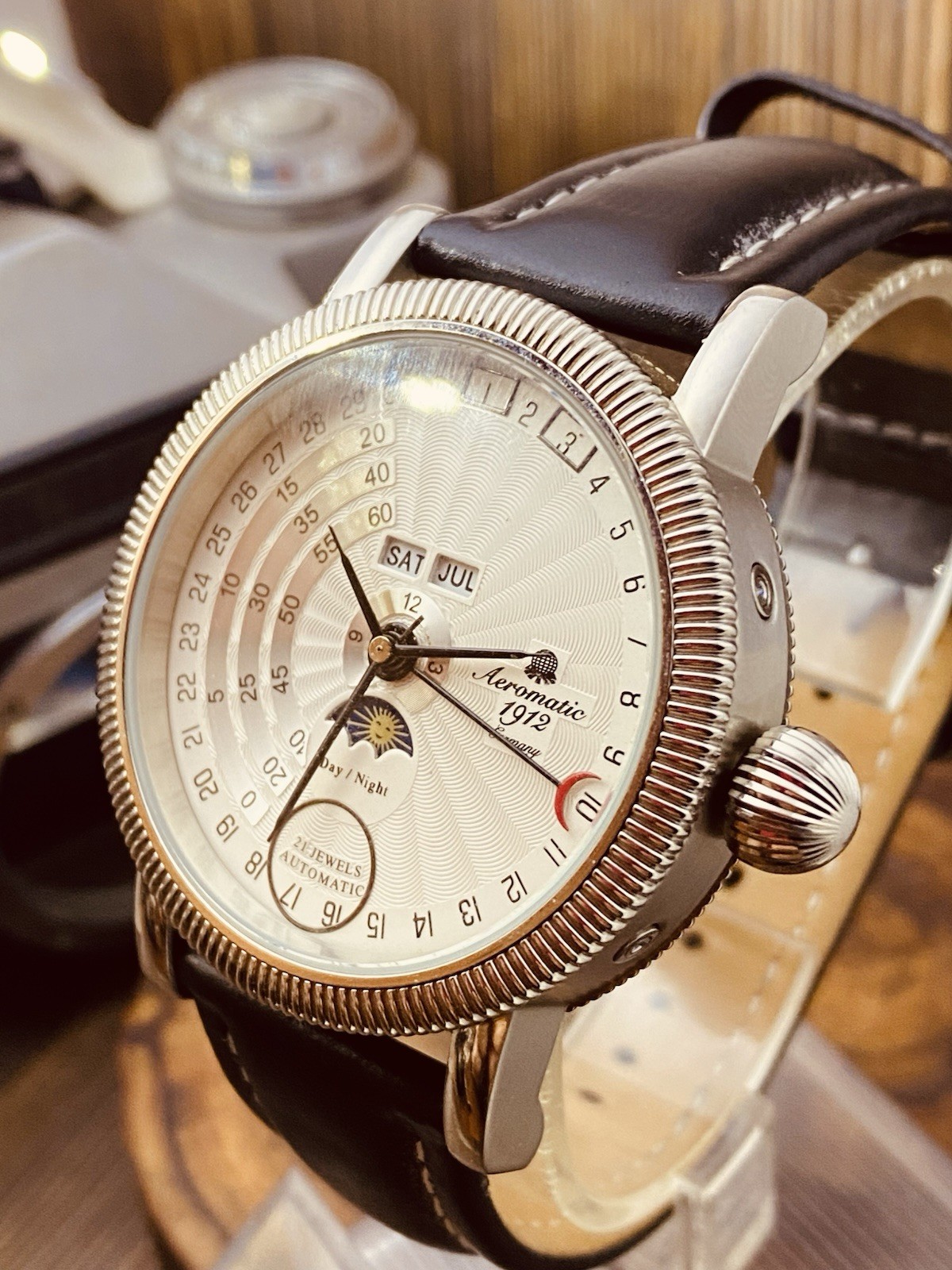 AEROMATIC 1912 GERMANY A1281 STAINLESS STEEL GENUINE LEATHER WRISTWATCH #7358