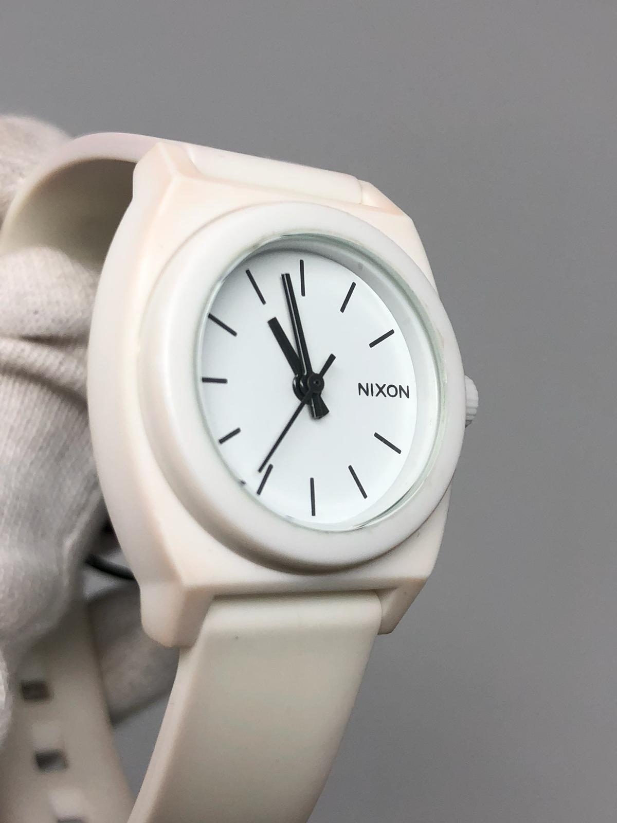 Nixon Time Teller White Dial Polycarbonate Women’s Watch A425100 A425-100 SD9
