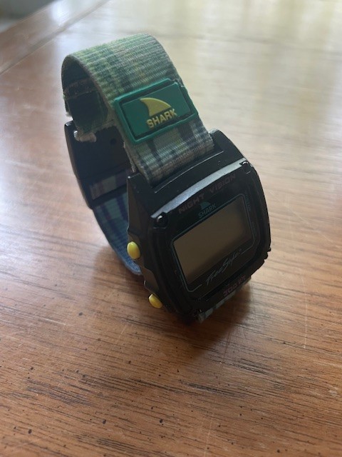 Shark Freestyle Shark Clip Night Vision Watch (Needs Battery) Classic Black