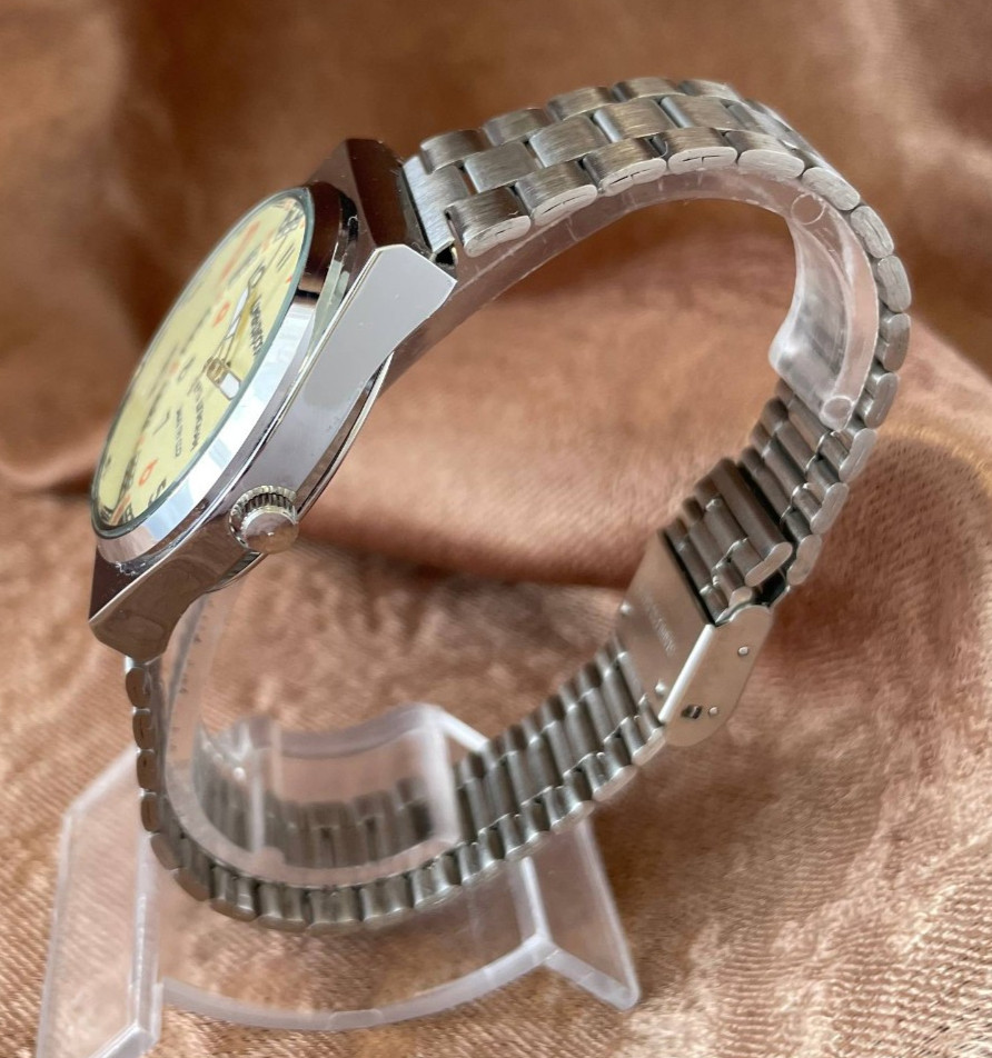 USSR-style quartz watches, commander’s watches, Soviet military watches