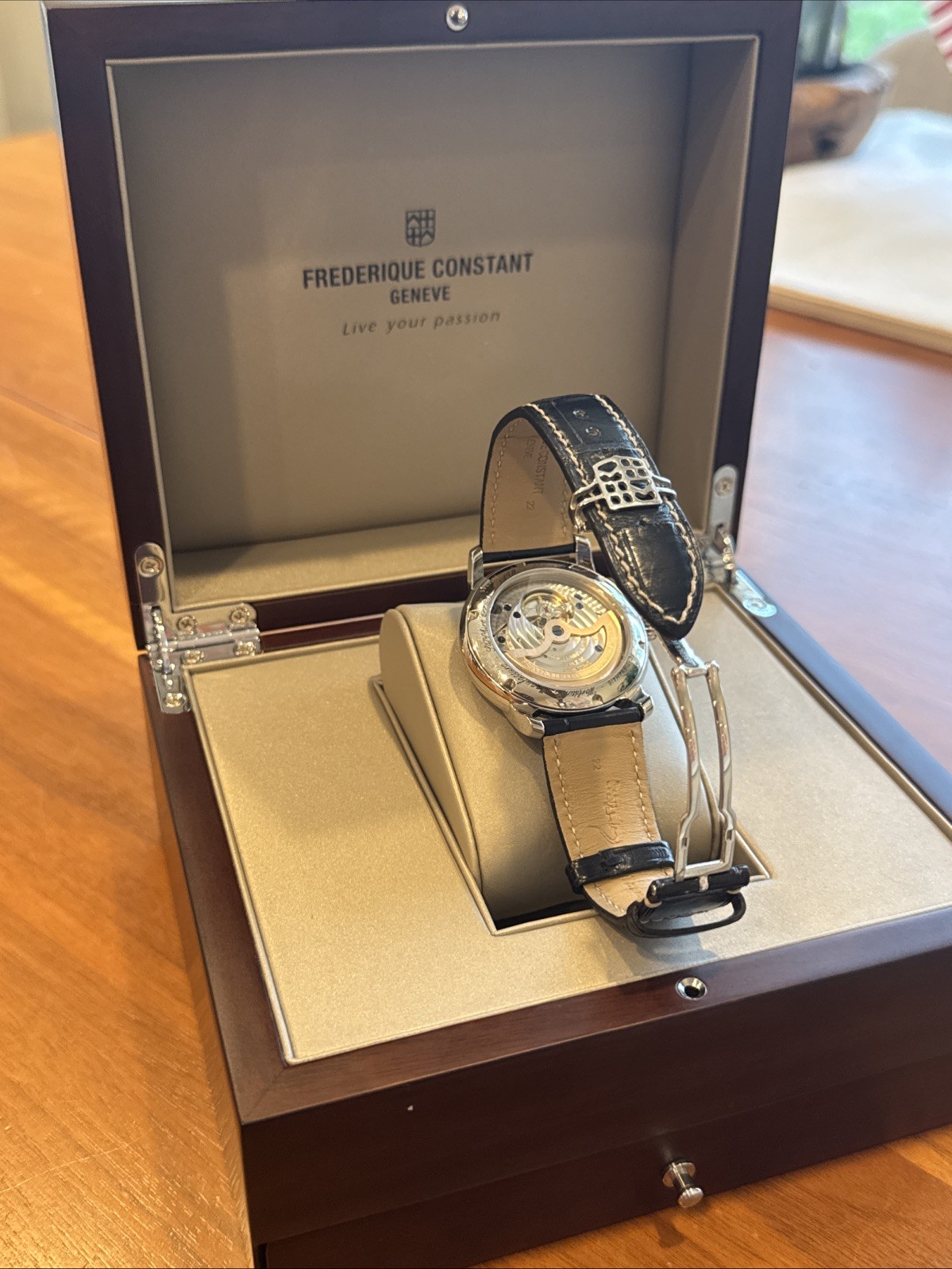 Frederique Constant WORLDTIMER FC-718NWM4H6