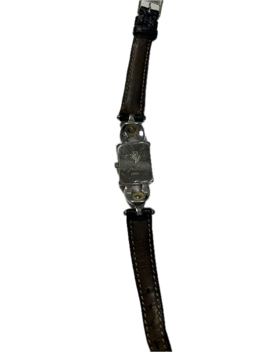 GUCCI Women’s Wristwatch Elegant Stylish Adult