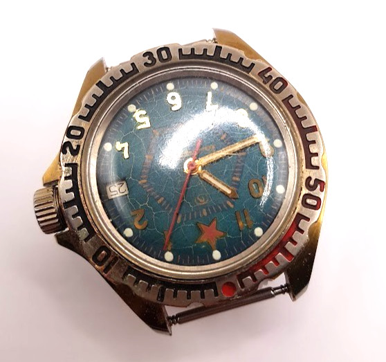 LEGENDARY RUSSIAN VINTAGE MENS WATCH VOSTOK KOMANDIRSKIYe MECHANICAL WORKING RAR