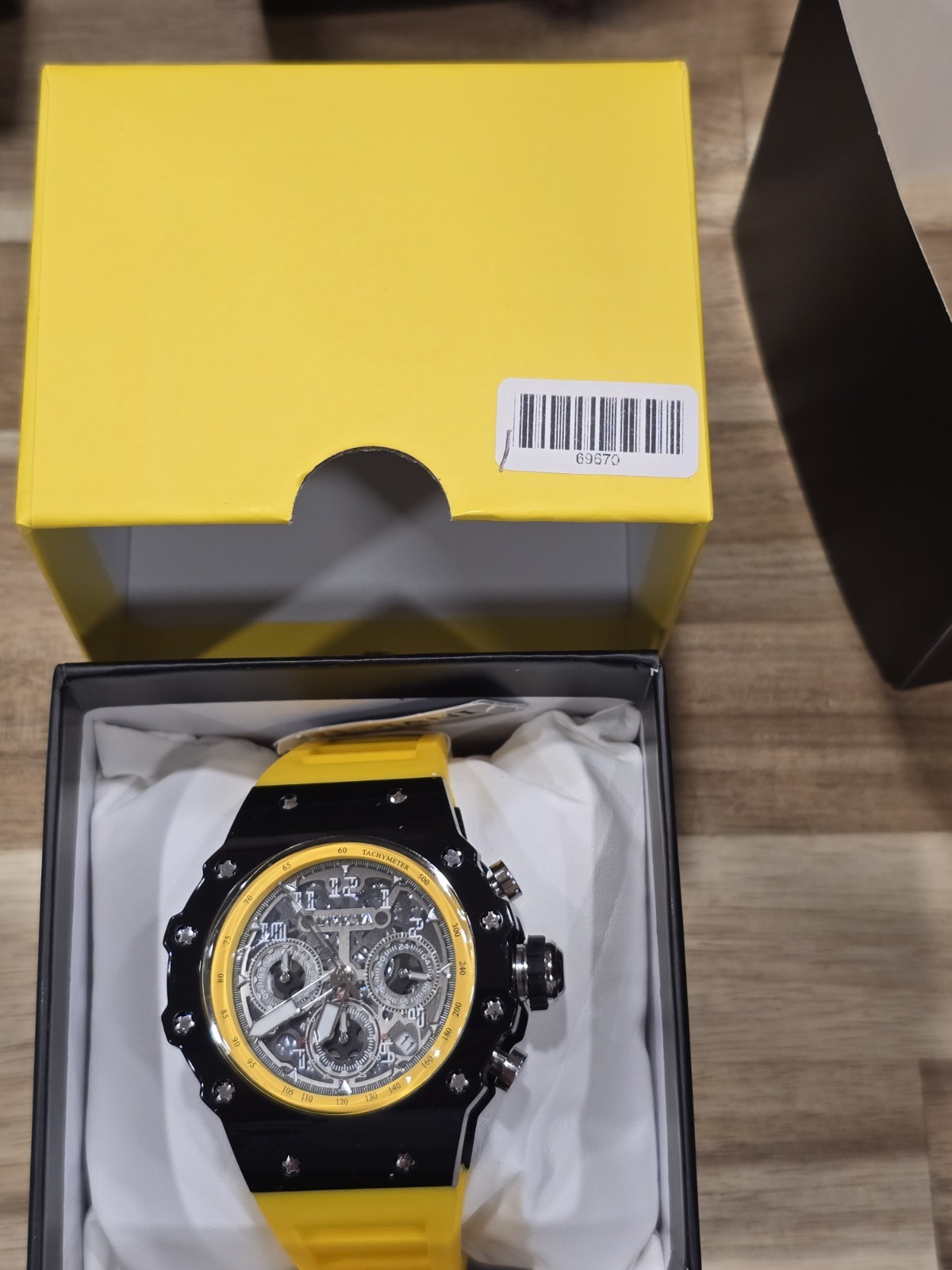 Invicta Racing Vaulthan Men’s Watch – 44mm, Yellow 69670 New!!
