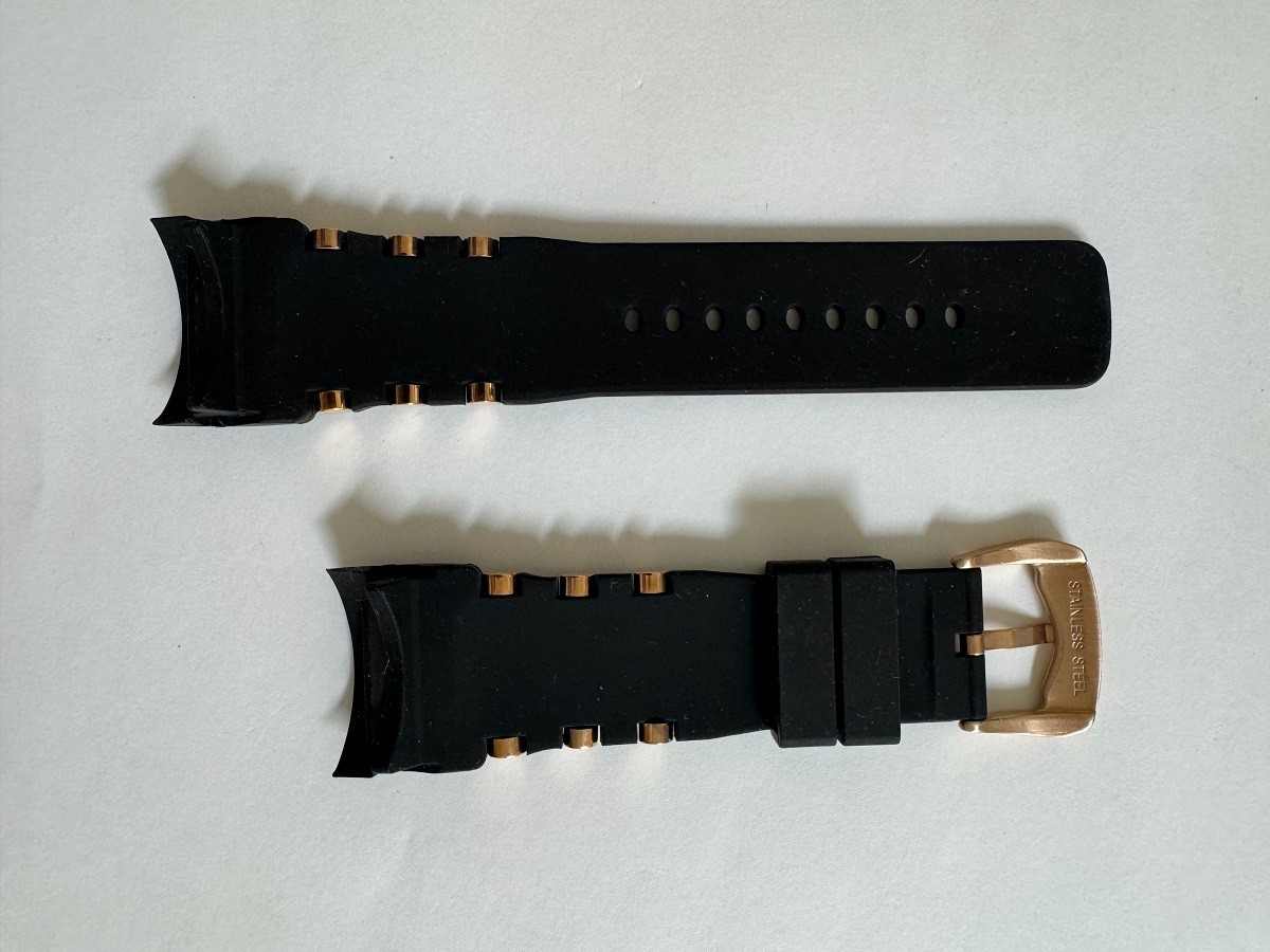 Men’s Swiss legend commander watch Silicone/Rubber Black band strap 29mm