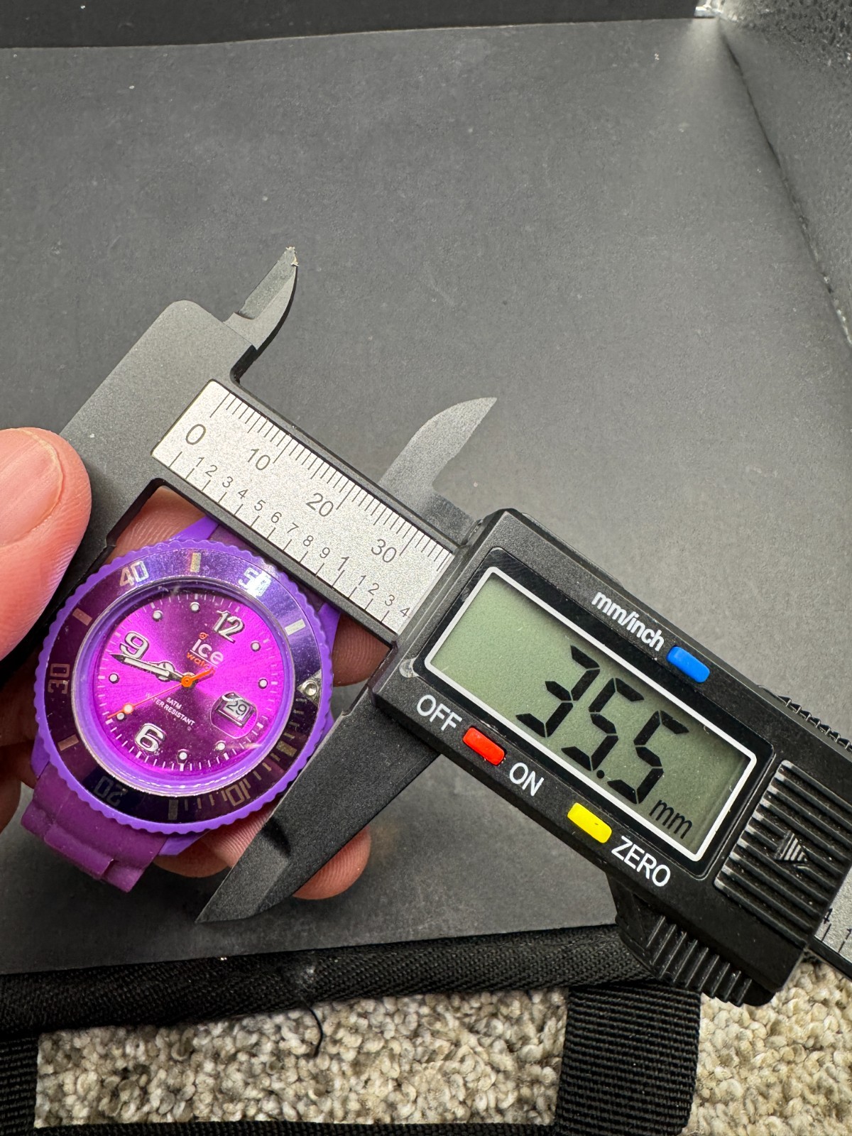 Ice Watch Ice Shadow Imperial Purple Rubber Band Plastic Case 5 ATM Date Watch