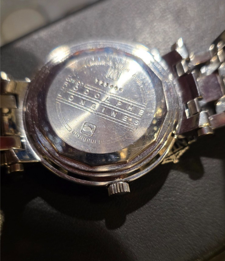 wristwatch