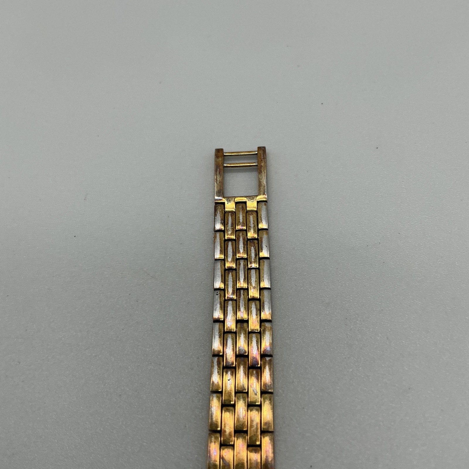 Vintage Bulova Womens Watch 12mm Champagne Dial Gold Tone New Battery 6.5″