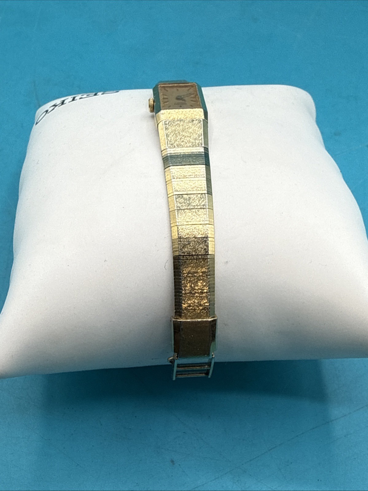 Seiko Tank Watch Women 12mm Champagne Dial Gold Tone 2e20-5029 New Battery