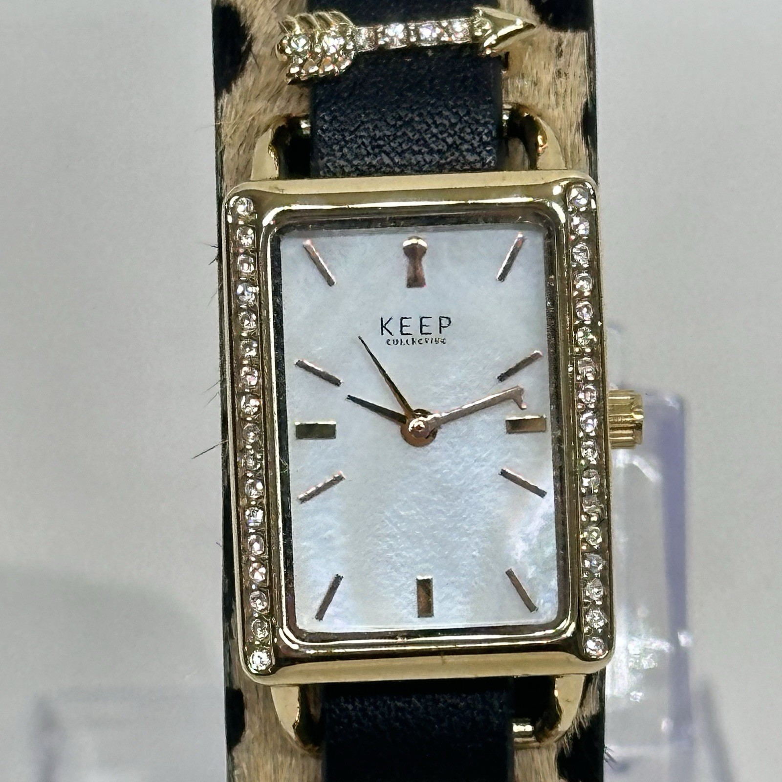 KEEP COLLECTIVE Gold Tone Watch Crystals CharmsReversible Black Brown Band Cuff