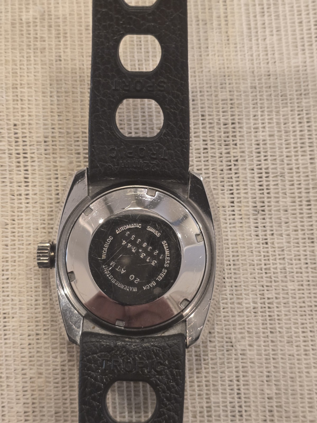 Glycine Airman Automatic Diver Watch Black Dial Date Blue Bezel 20 ATM 41mm