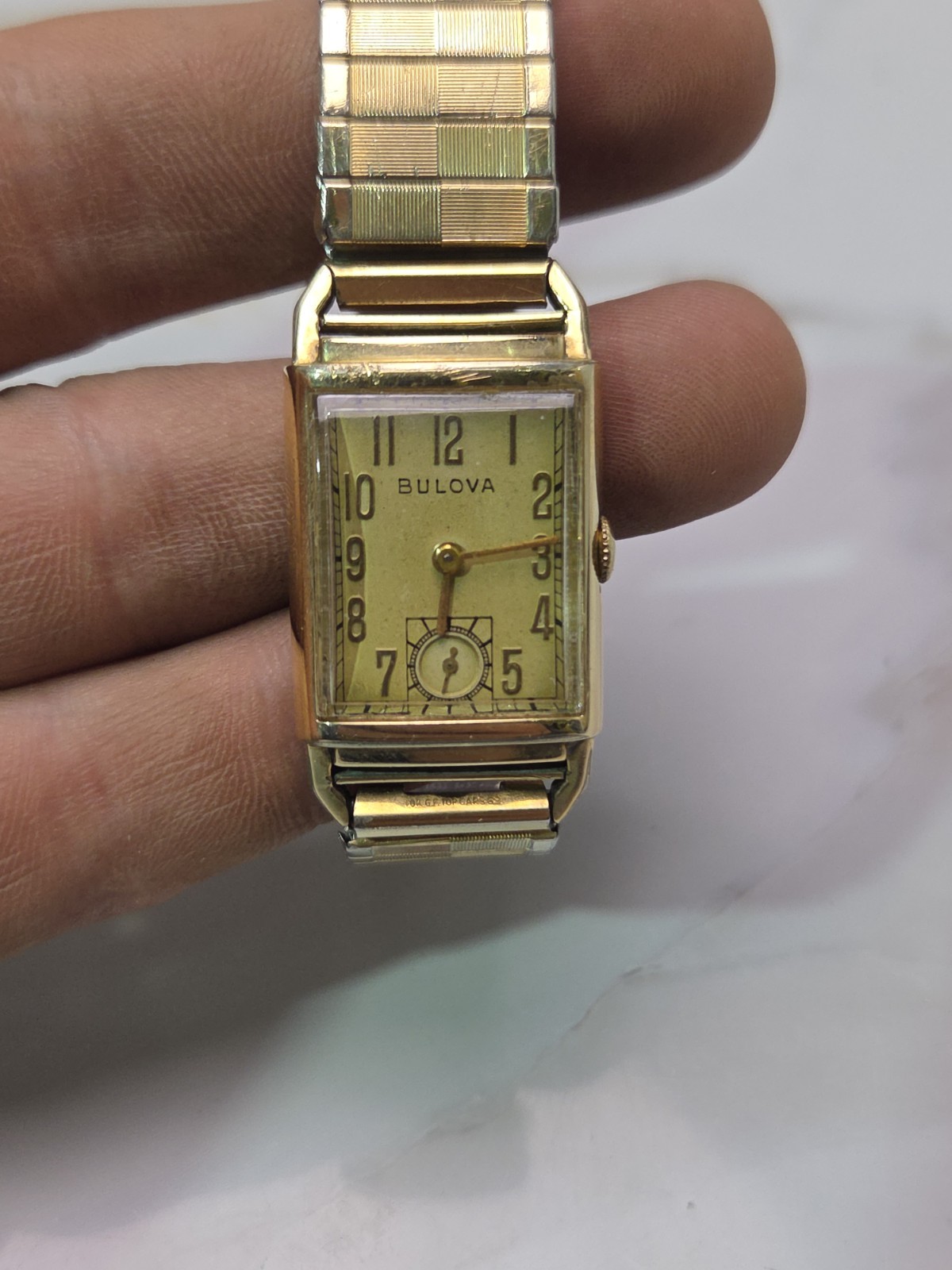 BULOVA 1940s Statesman 10K Gold Filled Case Mens Watch 21 Jewels Art Deco USA