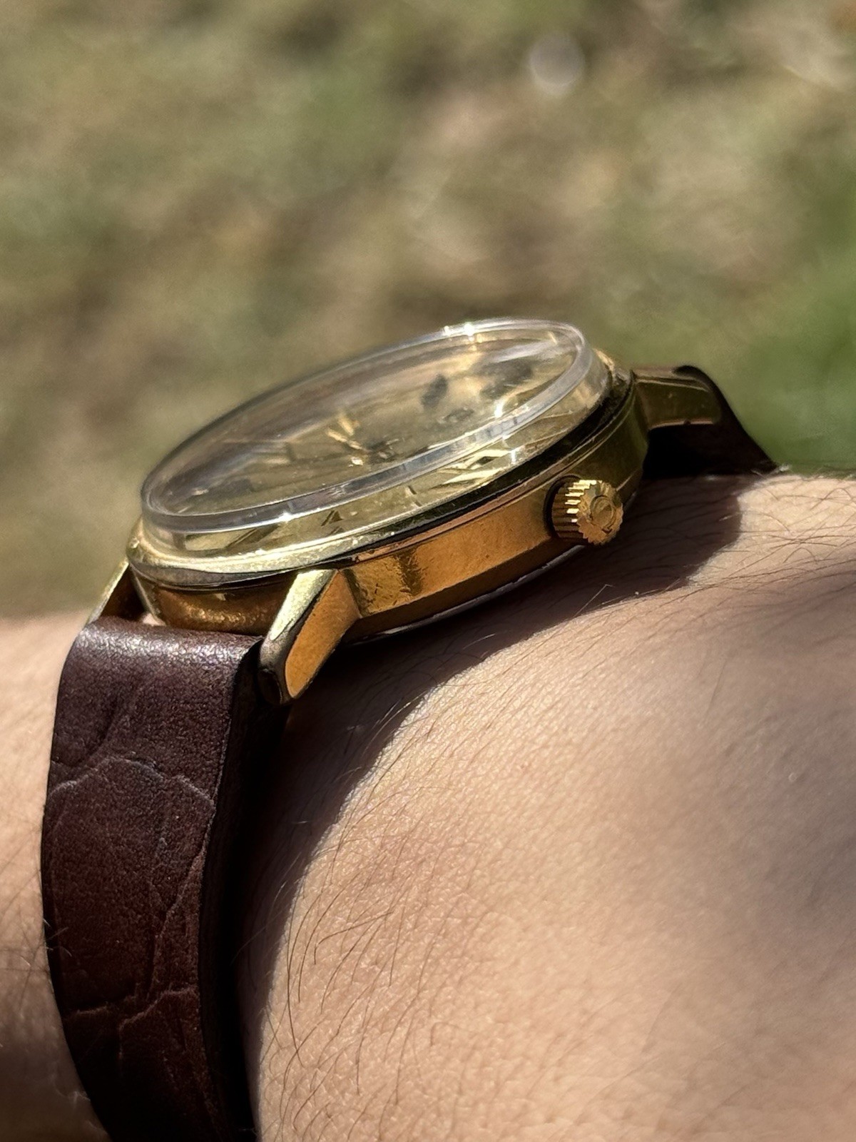 Vintage OMEGA Seamaster Cal.1020 Automatic Gold Dial Day/Date 35mm Men’s