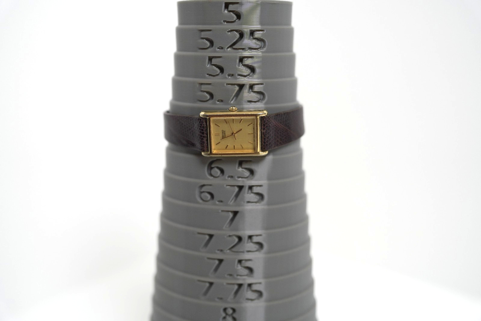 Vintage Seiko Mini Tank Women’s Quartz Watch 1N01-5A40 Gold Tone