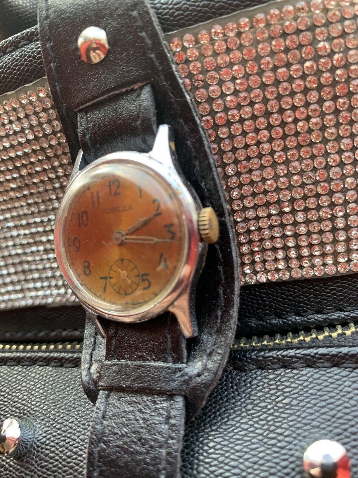 women’s wrist watch POBEDA. wrist watch USSR victory with a strap 1980-1989